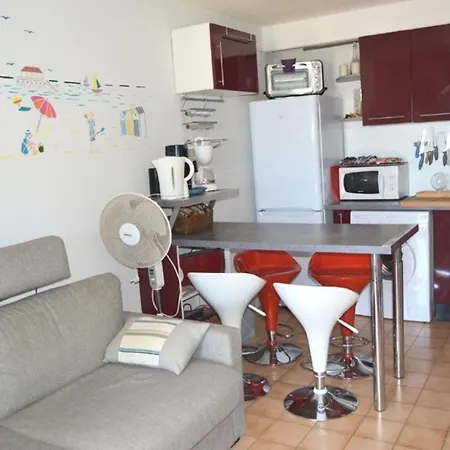 Apartment Grande Bleue - 2 Pieces 4 Couchages Port Mae-6694